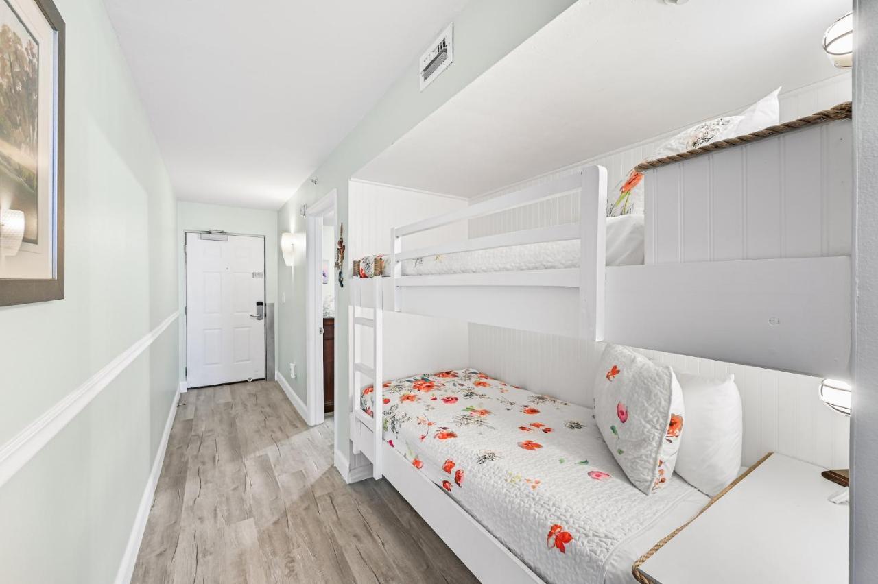 Beach Front 16Th Flr, Best Ocean View, New Upgrades Destin Exterior photo